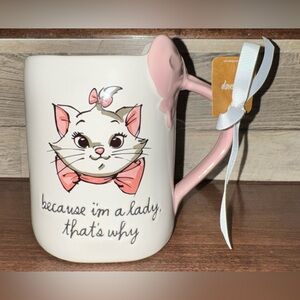 😘 Rae Dunn Disney Aristocats BECAUSE I'M A LADY THAT'S WHY Marie Mug with Bow 🎀
